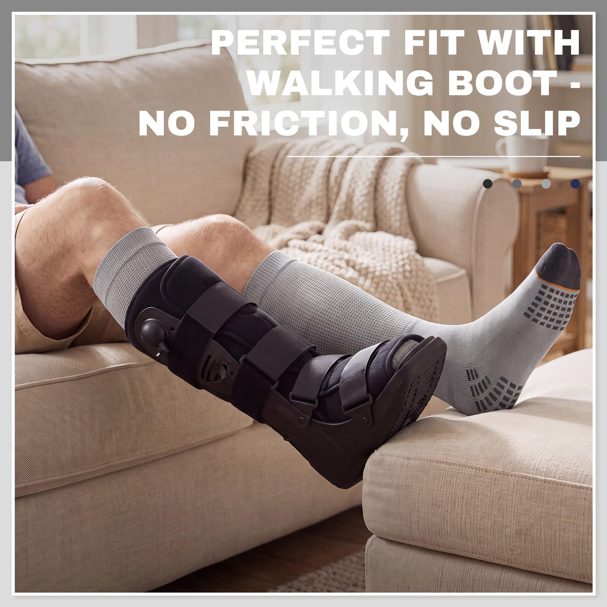 4 Pairs Walking Boot Socks P96895